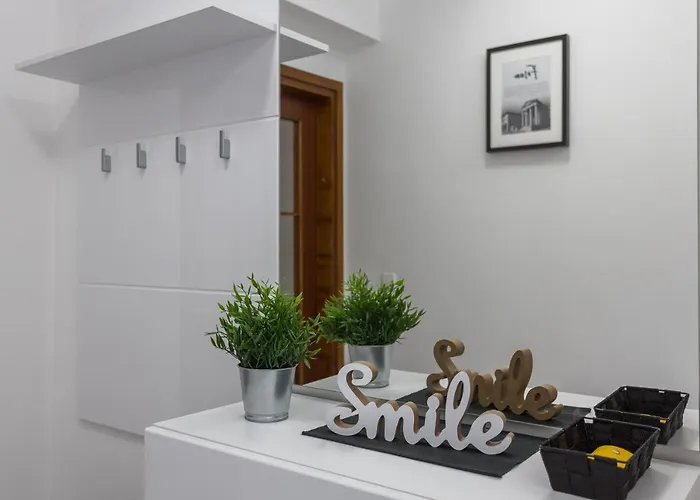 Laveruda With Balcony And Free Parking Lejlighed Pula